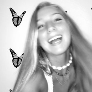 Meet your Posher, Ella